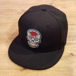 Rings & Crowns Sugar Skulls Hat Size 7 1/8 Fitted Black Skull Rose